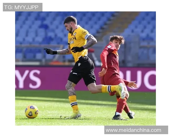 艾拉斯克特与克卢日的精彩对决揭示足球战术与团队协作的魅力